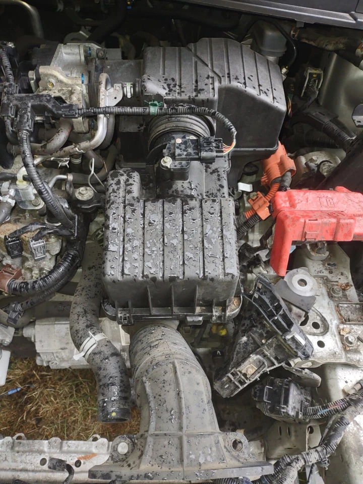 2010-2014 Honda Insight Air Cleaner Box and hose - Imagem 1 de 1