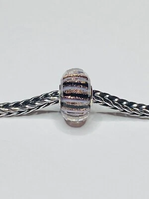 Trollbeads Gentle Touch, Global Event 2021, Black, Pink - Image 1 of 4