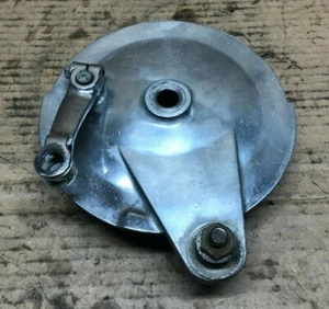 Yamaha CS3 200 Rear Brake Plate - Bild 1 von 3
