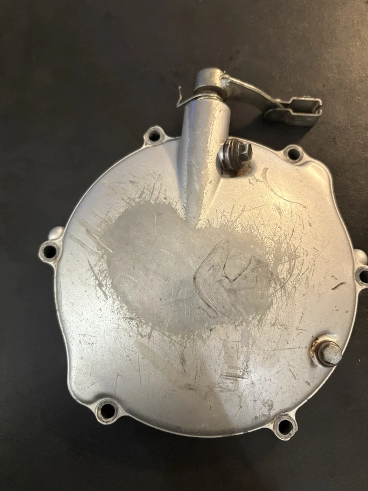 1994-2004 2000 Yamaha Yz125 Outer Clutch Cover Right Case Actuator Arm - Image 1 of 4