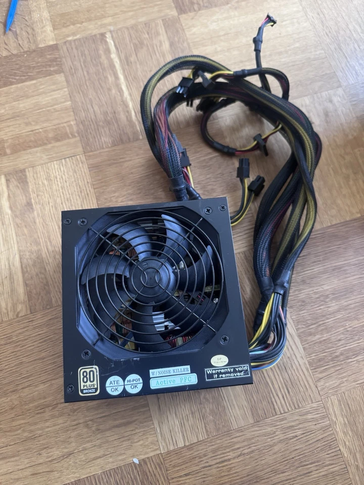 Silver stone SST ST60F SG Netzteil / Funktionsfähig - Bild 1 von 4