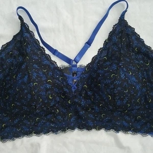 Sujetador Torrid 5X Bralette Sumergir Simply Lace XO Halter Inalámbrico Semi Transparente Plus Nuevo - Imagen 1 de 6