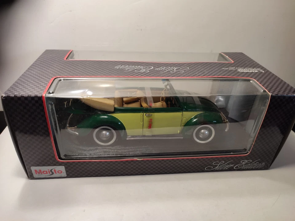 MAISTO SILVER EDITION - VW COCCINELLE CABRILOLET 1951 VERTE   - 1/18 - NEUF - Photo 1/4