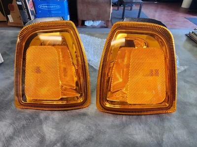 Боковые угловые фары Ford Ranger 1991-2011  - Изображение 1 из 3