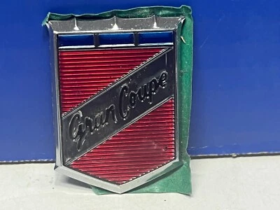 DE COLECCIÓN NOS 1971 PLYMOUTH BARRACUDA GRAN CUPÉ ADORNO EMBLEMA INSIGNIA A6 Foto 1 de 3