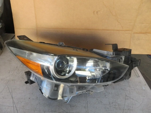 2017-2018 MAZDA3 MAZDA 3 RIGHT PASSENGER SIDE OEM HALOGEN HEADLIGHT FACTORY 109 Foto 1 de 4