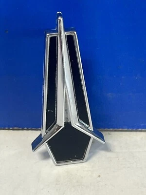 INSIGNIA EMBLEMA ORNAMENTO VINTAGE AÑOS 60/70 PLYMOUTH 2783011 A6 Foto 1 de 4