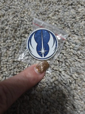 Star Wars Disney 2016 Blue Jedi Order Symbol Emblems Booster Pin - Image 1 of 2