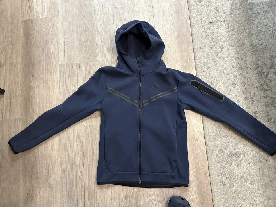 Nike Tech Fleece Obsidian/Nary Blue talla pequeña Foto 1 de 4