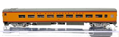 N RAPIDO 505025 SMOOTHSIDE 52 SEAT COACH MILWAUKEE ROAD # 461 YELLOW SCHEME - Image 1 of 2