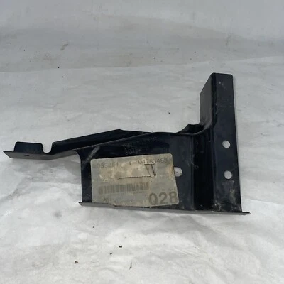 Soporte de radiador para Dodge Neon 2005 Foto 1 de 3