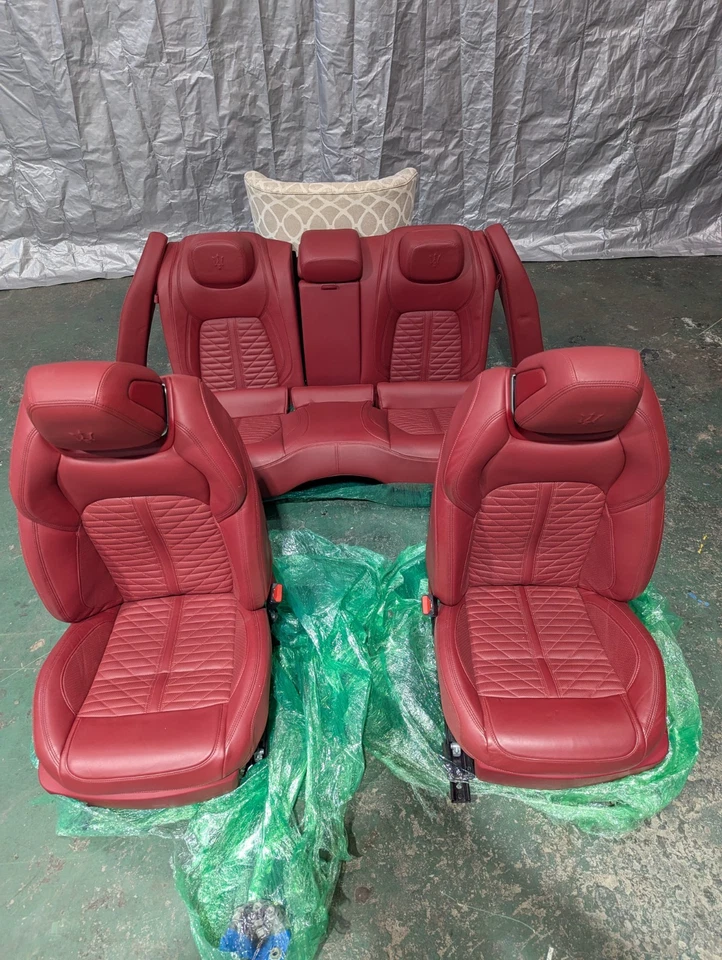 14-23 JUEGO COMPLETO ASIENTOS MASERATI GHIBLI CUERO COMPLETO OEM LÍNEA ROJA  Foto 1 de 4