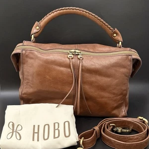 HOBO International Copula Woodlands Umhängetasche braun Leder mit Peitschennähten - Bild 1 von 20