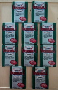 1992 Fleer Factory Sealed Wax Packs - 10 Packs 170 Cards - Picture 1 of 2
