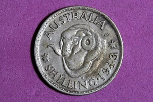 1943 S Australia 1 Shilling Silver Coin #M21980 - Picture 1 of 2
