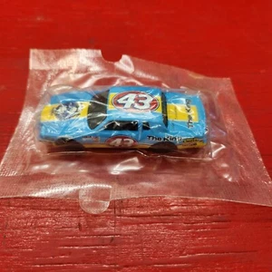 Hot Wheels 2003 Richard Petty #43 The King 1984 Pontiac Grand Prix Mattel - Picture 1 of 5