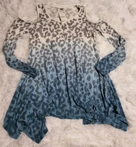 NEW! Cato Est 1946 Women's Cold Shoulder  Shirt Leopard Ombre Long Sleeve XS $25 - Picture 1 of 6