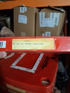 16mm educational film: THE ART OF THROWN SCULPTURE - Bild 1 von 2