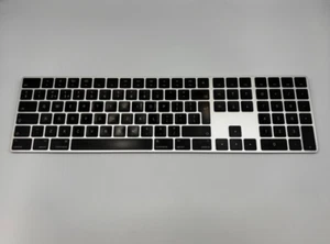 Apple A1843 Magic 2 Bluetooth brytyjska rozszerzona klawiatura UK MRMH2B/A szaro-czarna - Zdjęcie 1 z 4
