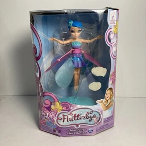 Flutterbye Flying Fairy DUSK - NEW IN BOX - Spin Master - Pink/Purple/Blue - Picture 1 of 7
