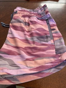 Athleta Girl Youth Shorts Size 14 XL Athletic Pink Purple Zip Pockets Running - Picture 1 of 8