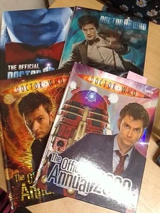 Doctor Who Official Annual 2009/10/11/13-Bbc Childrens Books 4 book bundle - Picture 1 of 2