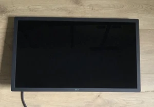 LG UltraFine 4K Monitor 21,5" – Modell 22MD4KA mit Wandhalterung - Photo 1/13