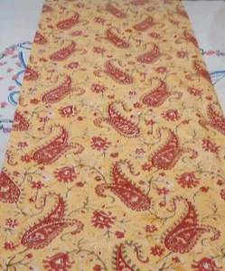 Pottery Barn Paisley French Country Table Runner Yellow Red Floral Boho 16x90" - Picture 1 of 11