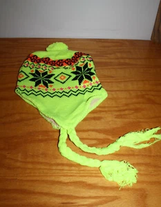 Winter Toboggan Ski Hat Fleece Lined Yellow Neon w Snowflakes w Pom Pom - Picture 1 of 2