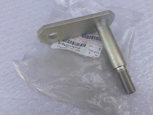 Leaf Spring Shackle Rear for Isuzu Pickup Trooper Chevrolet LUV 8942231672 - Picture 1 of 1