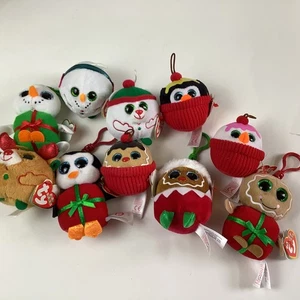 TY Holiday Baby Gorros Adornos y Clips para Llaves - 4 Clips para Llaves y 6 Adornos - Nuevo con Etiquetas - Imagen 1 de 12