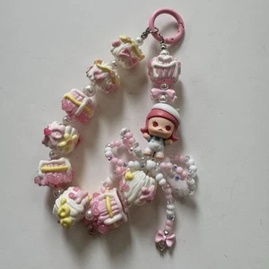 Overall Molly Hand Painted Chunky Cartoon Phone Bag Keychain Strap Popmart Mini - Picture 1 of 5