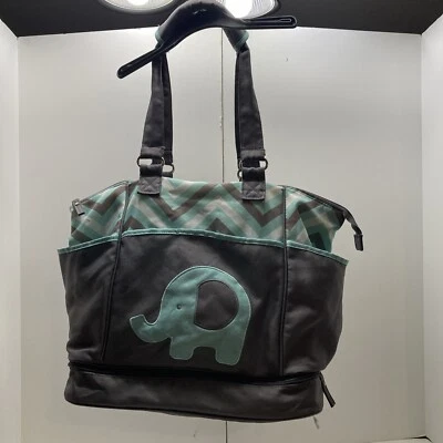 Bolsa de pañales de nailon elefante cambiador almohadilla o botella no incluida algunos puntos pequeños Foto 1 de 4