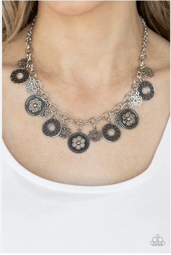 VETEMENTS Collana argento MASCHERATA PRATO PAPARAZZI