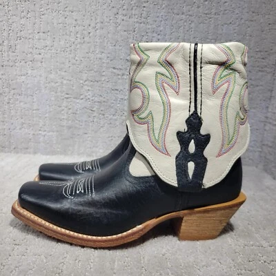 Twisted X Women's Size 5.5B White Black Leather Fold Over Ankle Boots WSOC 001 - Image 1 of 4
