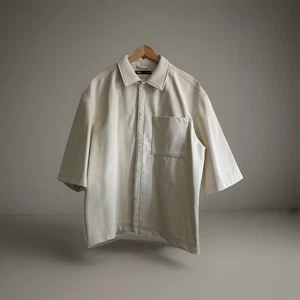 Zara Men Pleather Shirt Short Sleeve Cream Large 48” Chest - Picture 1 of 1