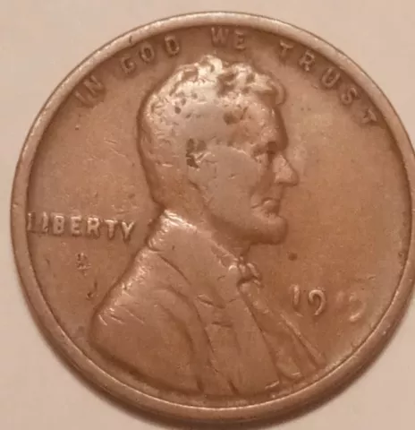 1919 P Lincoln Wheat Penny, Circ. With Strike Through Grease ERROR On Obverse Cover