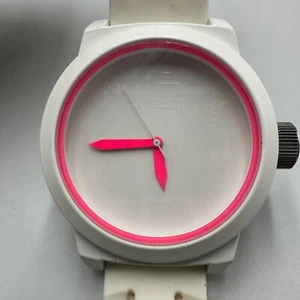 Kenneth Cole Watch Men White Large Round Dial 47MM Silicone Band New Battery - Picture 1 of 14