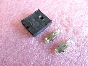 1 x Sicherungs Halter FK2 Flachsicherungen Sicherungshalter KFZ - Bild 1 von 2