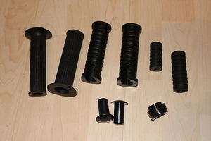SET Gummiteile 2x Abschlußpilze schwarz MZ TS ETZ 9 Teil Lenkergriffe Fussrasten - Bild 1 von 1