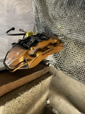 Nissan GT-R R35 GTR 2010 3,8 L VR38 OEM BREMBO PINZAS DE FRENO TRASERO IZQUIERDO DBA rotor Foto 1 de 4