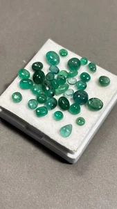 32 x Colombian Emerald Cabochons Round Oval Pear Natural Gemstone 15.6crt Eo1313 - Picture 1 of 12