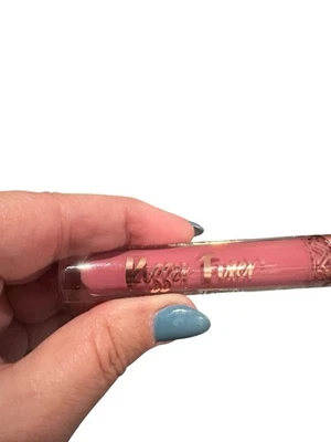 Belle Beauty Kisser Fixer MAUVE NUDE Lip Gloss (Set  Of  2) - FULL SIZE NIP - Image 1 of 4