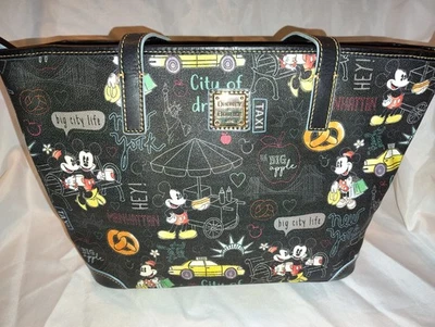 Bolso de Mano Disney Dooney & Bourke Ciudad de Nueva York Mickey Minnie Mouse Usado Foto 1 de 4