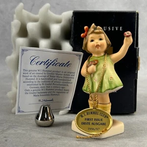 Figurina Hummel vintage Goebel Forever Yours 793 TMK 7 edizione club con scatola - Foto 1 di 23