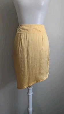 Falda de seda teñida a mano Art to Wear dobladillo de daga talla S M boutique única en su clase amarilla usada en excelente estado Foto 1 de 4