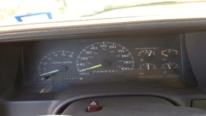 Speedometer 8-305 Cluster Fits 97 CHEVROLET 1500 PICKUP 28796010 - Picture 1 of 9