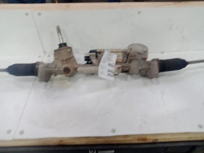 Engranaje/estante y piñón de dirección asistida Cherokee Sku #4039541 2015 Foto 1 de 4