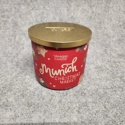 Yankee Candle Munich Christmas Market 14,5 OZ tarro vela Foto 1 de 4