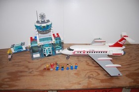 LEGO City Airport 7894 Used Retired incomplete W/ 2 Manuals